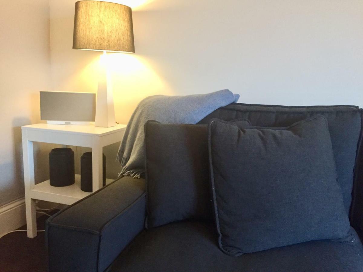 Eliza'S Lovely Home Launceston Esterno foto